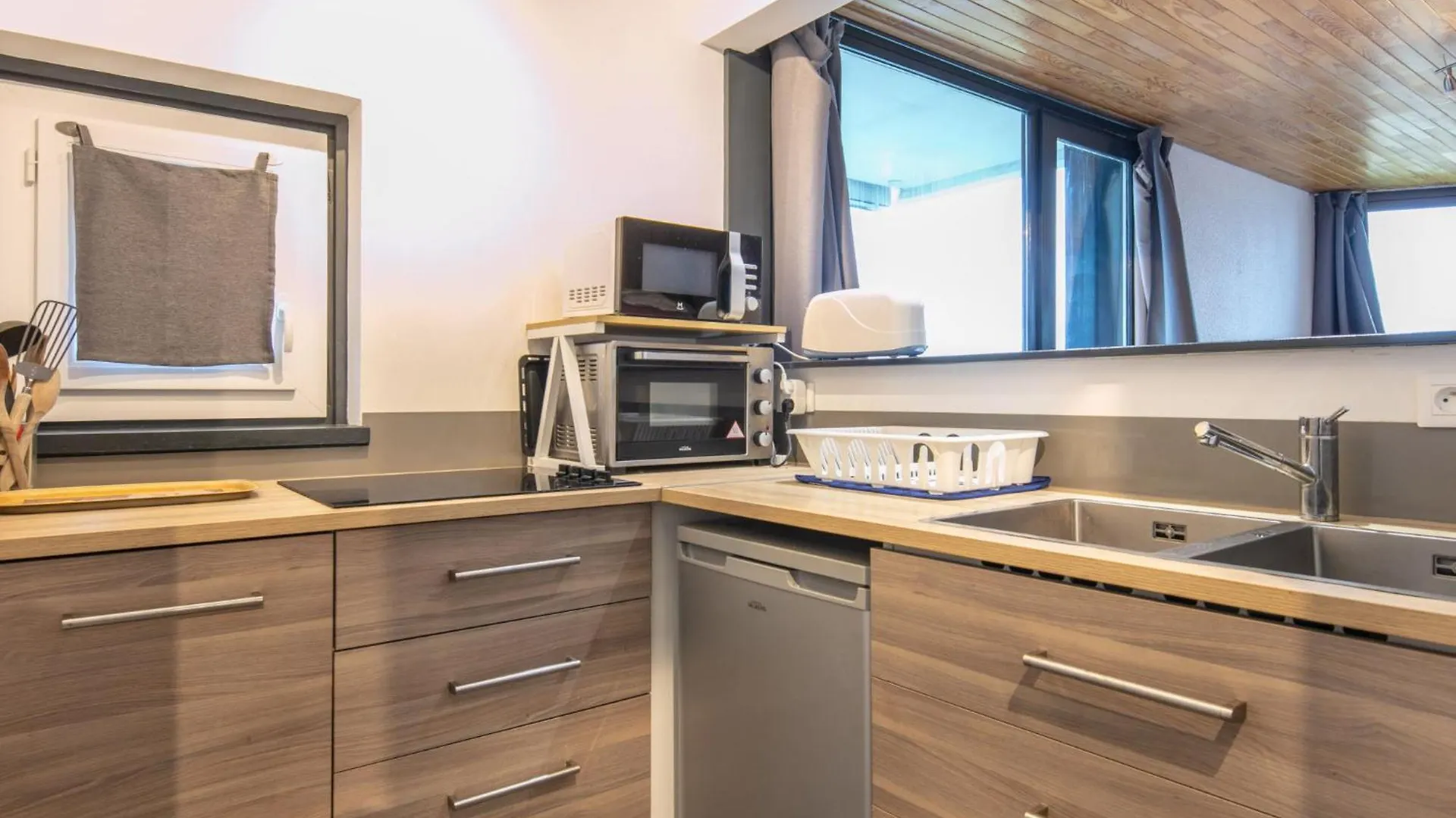 Apartment Lauziere By Interhome Chamrousse